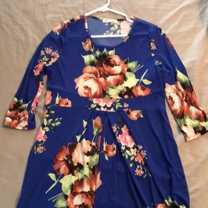 Floral maternity tunic